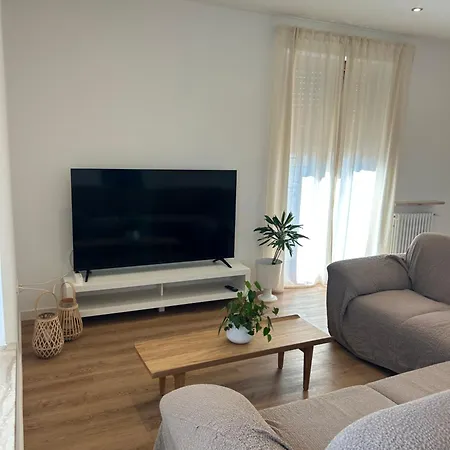 Easy West Nyaraló Monfalcone