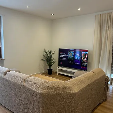 Easy West * Monfalcone